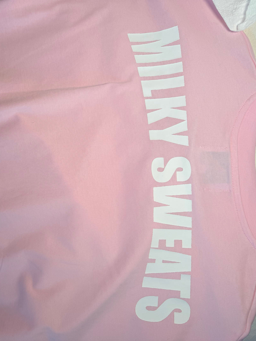 THE PINK TEE
