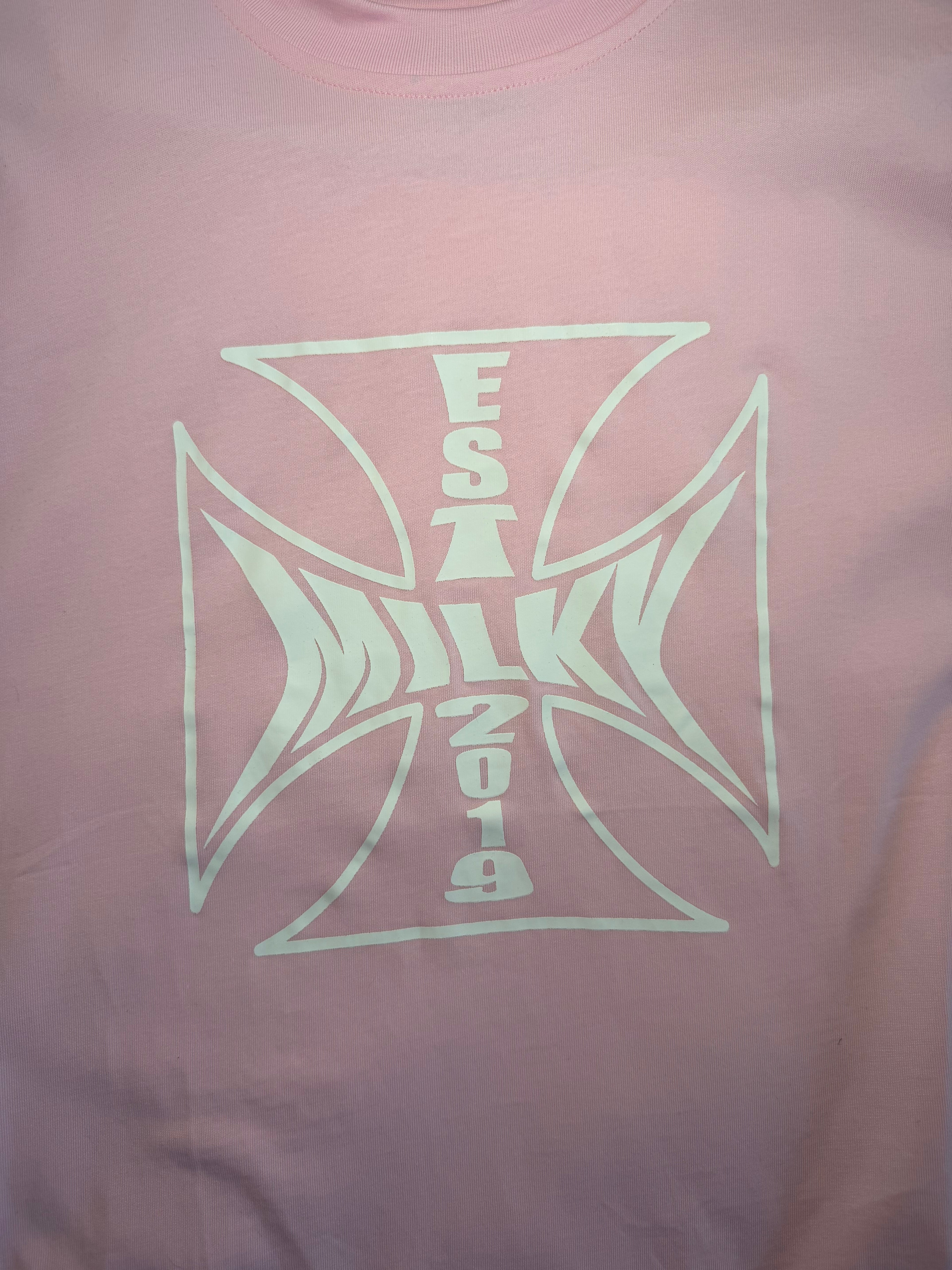 THE PINK TEE