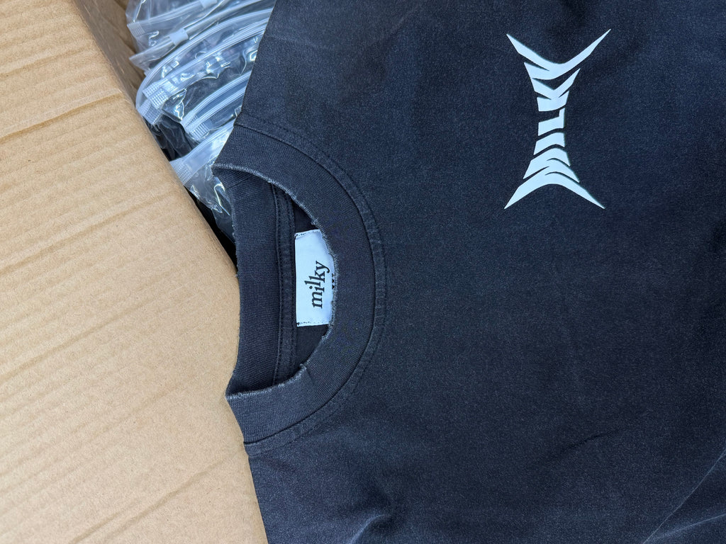 WASHED BLACK TEE