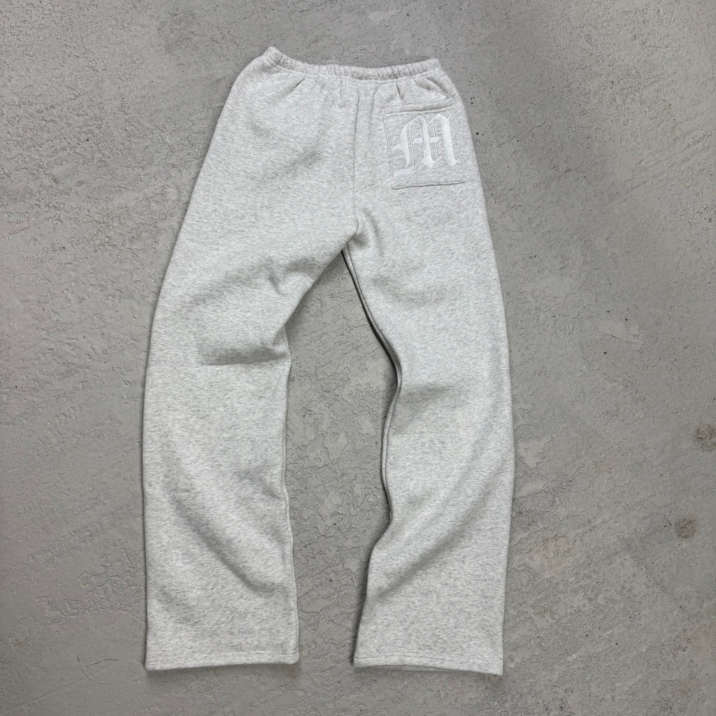 THE ESSENTIAL M SWEATS