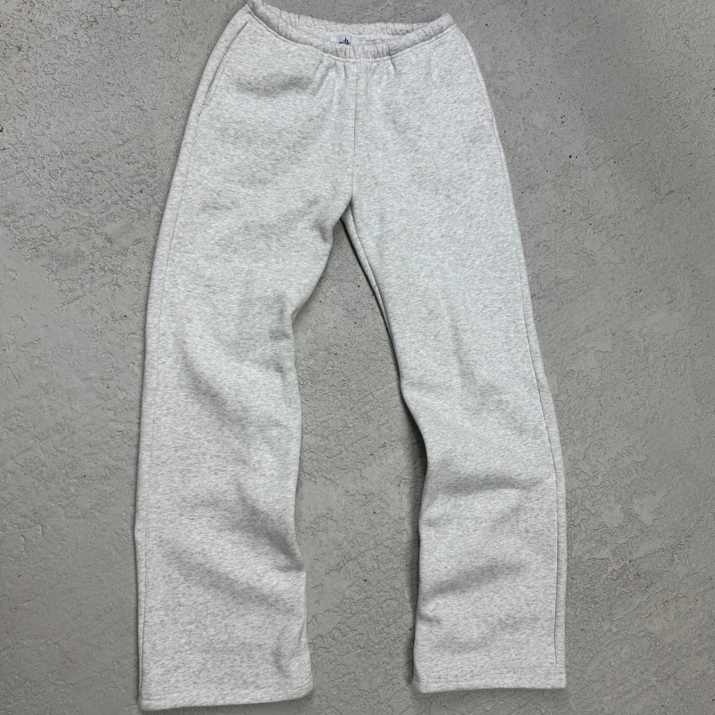 THE ESSENTIAL M SWEATS